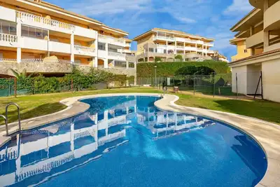 Image de Seaview apartment in Fuengirola by Costarentals - Ref 67