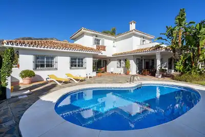 Image de Stunning Urb Doña Pilar villa with private pool by Costarentals - Ref 139