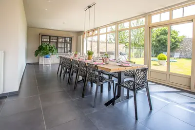 Image de Maison Remi - spacious 5 bedroom, 3 bathroom villa with jacuzzi in the garden