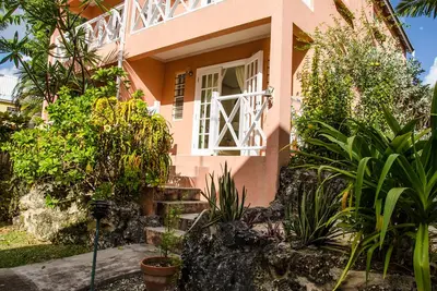 Luxurious self-catering villas available for short-term holiday rental
