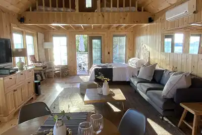 Image de Lake Rosseau Island Cabin on the Water - Boat Access only!