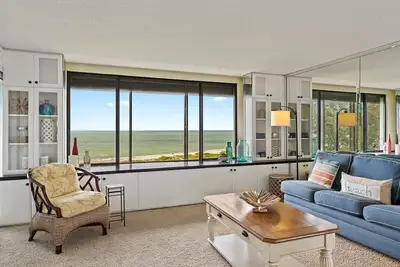Image de Exquisite Penthouse Residence at Loggerhead Cay with Bikes