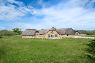 Image de Superbe maison à Ulfborg avec sauna