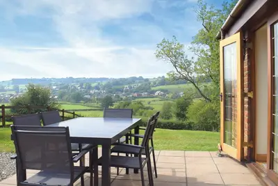 Image de 3 chambres à coucher à Tregynon