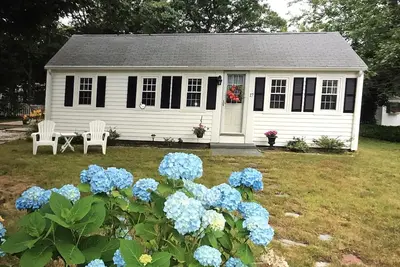 Image de 1 summerweeks left Aug 23-30 near Seagull Beach, short walk to restaurant, shops