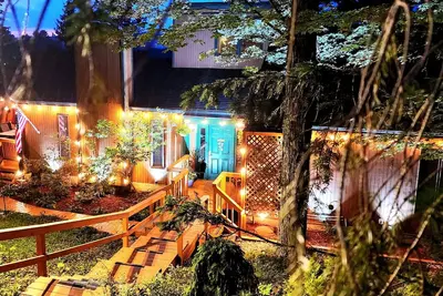 Image de 7Bdr/5Bth, Amazing View, Lake/Swim. 1/2 ml Ski Hunter Resort, Hot Tub/Sauna. Golf