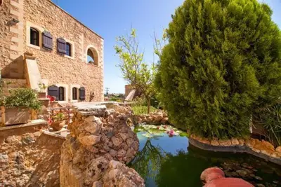 Image de Villa Crète traditionnelle | Villa Purple Malotira | Vues imprenables | 1 chambre | Samonas