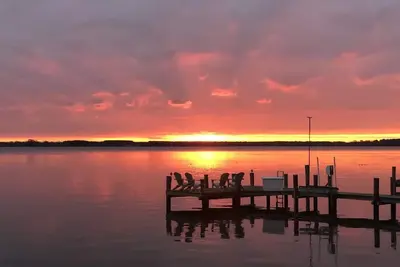 Image de Downtown St. Michaels | Bikes | Kayaks | Private Pier