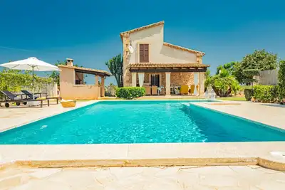Image de Carritx Finca pour 6 personnes Ă Can Picafort avec piscine, jardin et WiFi