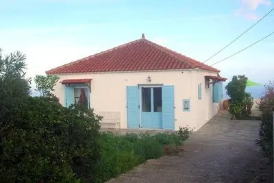 Image de Kefalas nr Almyrida detached sea view cottage