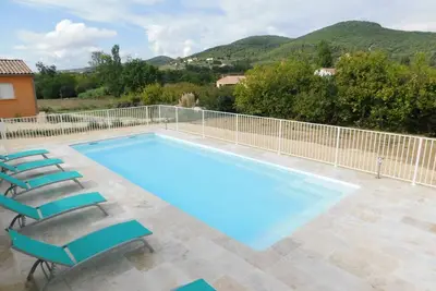 Image de Villa avec piscine dans le sud Ardèche (proche Vallon Pont D'Arc)