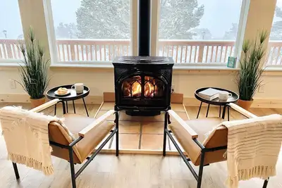 Image de Hilltop Chalet with Mt Shavano views