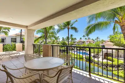 Shores at Waikoloa Unit 313: 2bd condo. Tamarind Tower, Sleeps 6.