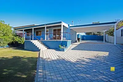 Image de The Blue House: 4 Br, 2 Ba House in Jurien Bay, Sleeps 7