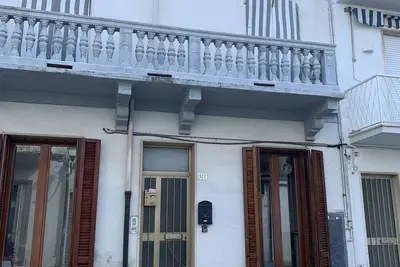 Newly renovated city/beach apartment in Viareggio