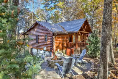 Image de Misty Ridge - Mtn Views, Fire Pit, Dog Friendly