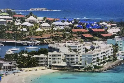Image de Feel the sea Breeze and enjoy your Ocean View of St Maarten