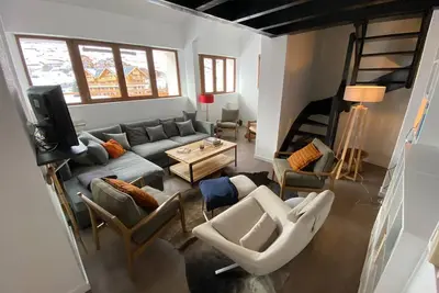 Image de Grand duplex rénové - 10 pers, 4 ch, 3 sdb, 80m2 terrasse