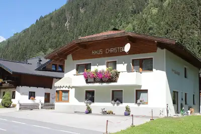 Image de Belle maison à proximité de la station de ski