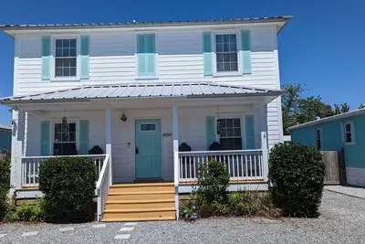 Image de Seadog Beach House-dogs Ok-1 block to dogs Ok Gulf Fl-Mexico Beach-Port St. Joe
