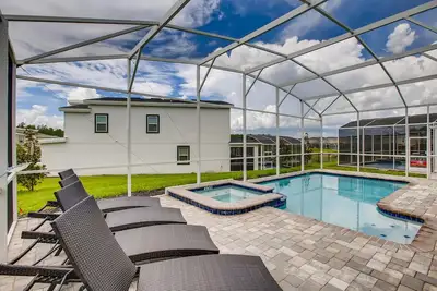 Image de 6br Luxury Home: Private Pool - Sleeps 16 - Champions Gate - 8908