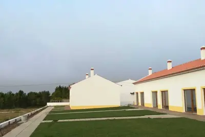 Villa - Ferias com Repouso Absoluto em Familia