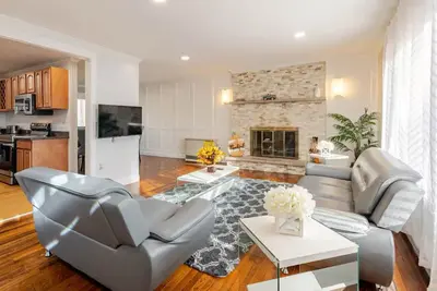 Image de Modern Family GetAway 3br Firepit, Game Room