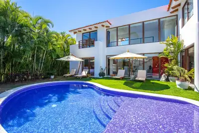Image de Lux Private Villa with Housekeeping &Prepared Breakfast or Lunch + Golf cart