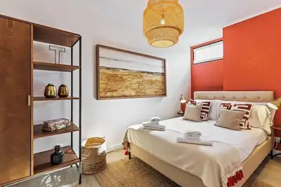 Image de Stunning 2-Bedroom Apt, Sleeps 5 nr Belém
