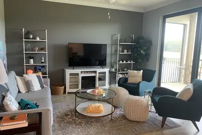 Image de 17510 Gawthrop Dr, unit 202
