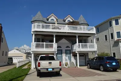 Image de Townhome in the outskirts off the movers and shakers