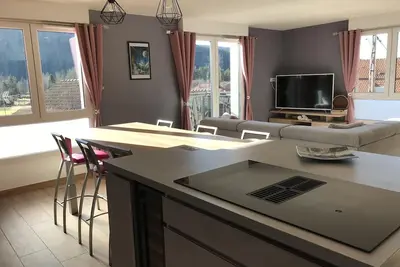 Image de Duplex neuf tout confort, proche lac et station de ski