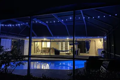 Image de Family Friendly heated pool Home 2000sqft <br>“No parties”