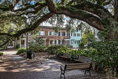 Image de Historic Meets Chic/On Square/Park Offstreet/Walk 2 Everything
