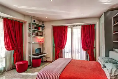 Image de Bright Parisian Flat in Milano!