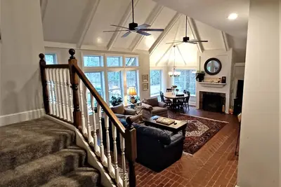 Image de Woodsy Lake Retreat