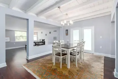 Image de 1Mariner's Beach Manor - Fully Sanitized & Secure