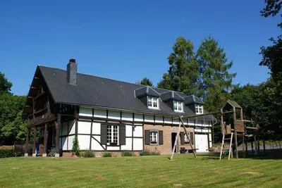 Maison de vacances spacieuse avec sauna à Malmedy
