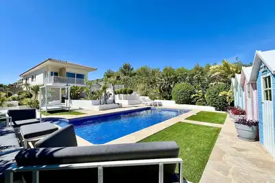 Image de Afortunada - air-conditioning in all bedrooms, resort style gardens&pool
