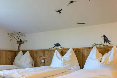 Image de \"Sleeping in the witches' water\" triple room - Alpengasthof Hochsöll