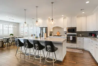 Image de Le Château at Las Palmas Resort - The nicest unit in the community! !