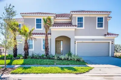Image de Amazingly spacious home, heated pool and spa, 15 minutes from Walt Disney World