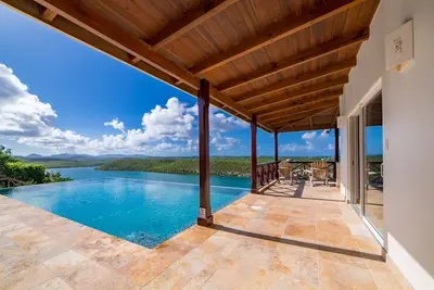 5 Bed Luxury Villa with Private Pool, Beach Access, Outdoor Bbq & Stunning Views