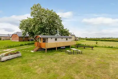 Image de Dog friendly luxury shepherd's hut for 2 in the Cotswolds - Vespers