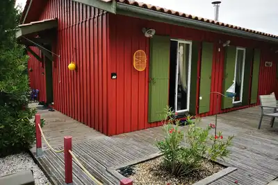 Image de La maison rouge 75m2<br>Jardin botanique