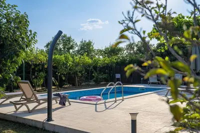Image de Haus Katharina mit privatem Pool und grossem Garte