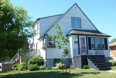 Image de Lincoln's Red Door - Huge 4 Br/2 Ba private Apt