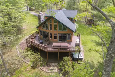 Image de Shadycrest Cove: Lakefront, Swimming Area, Fireplace, Fire Pit!