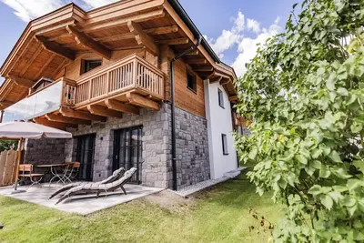 Image de Chalet avec bien-être, jardin et vue