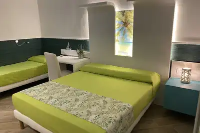 Image de Chambre triple en B&b à deux pas de la mer